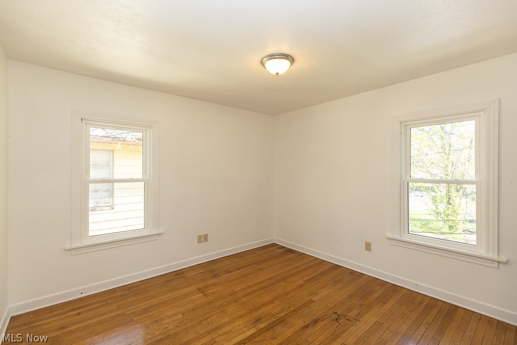 14221 Glenside Road Property Photo 36