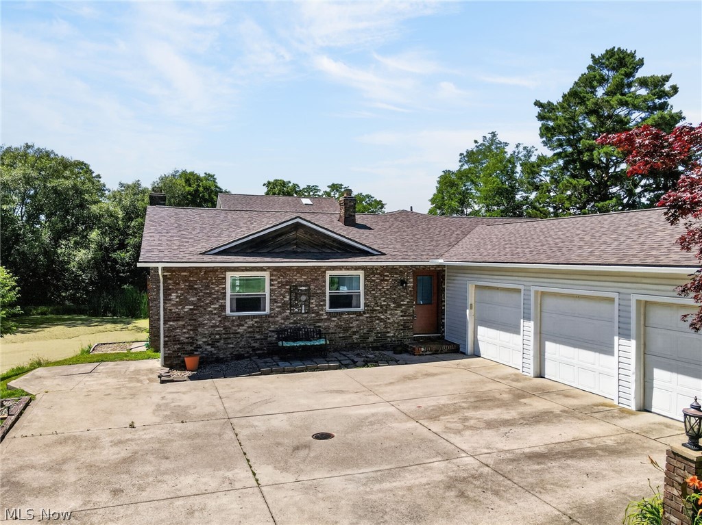 7734 Morley Road Property Photo 3