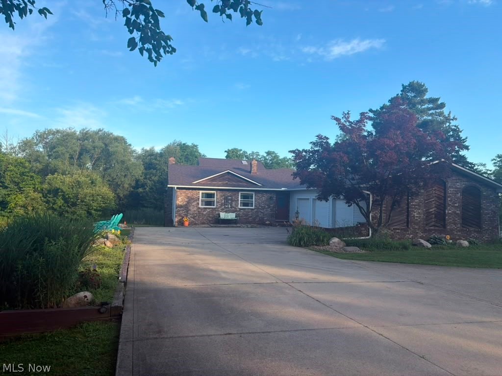 7734 Morley Road Property Photo 4