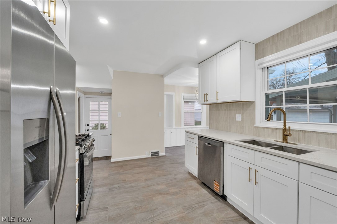 4182 Silsby Road Property Photo 18