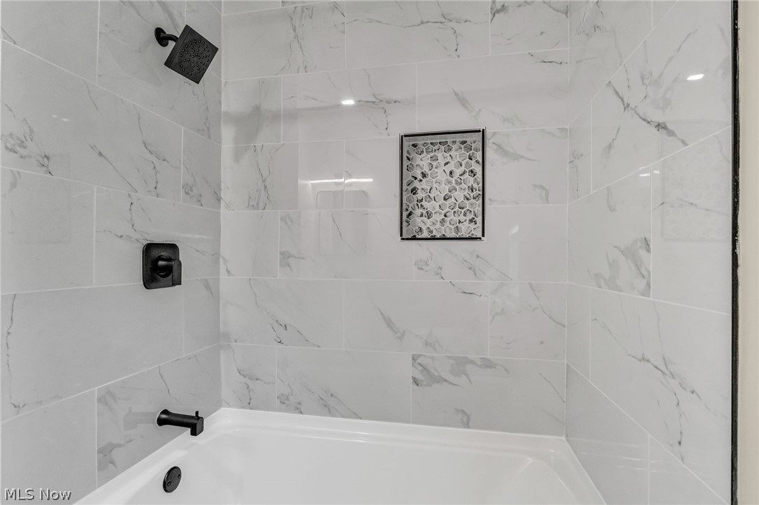 4182 Silsby Road Property Photo 37