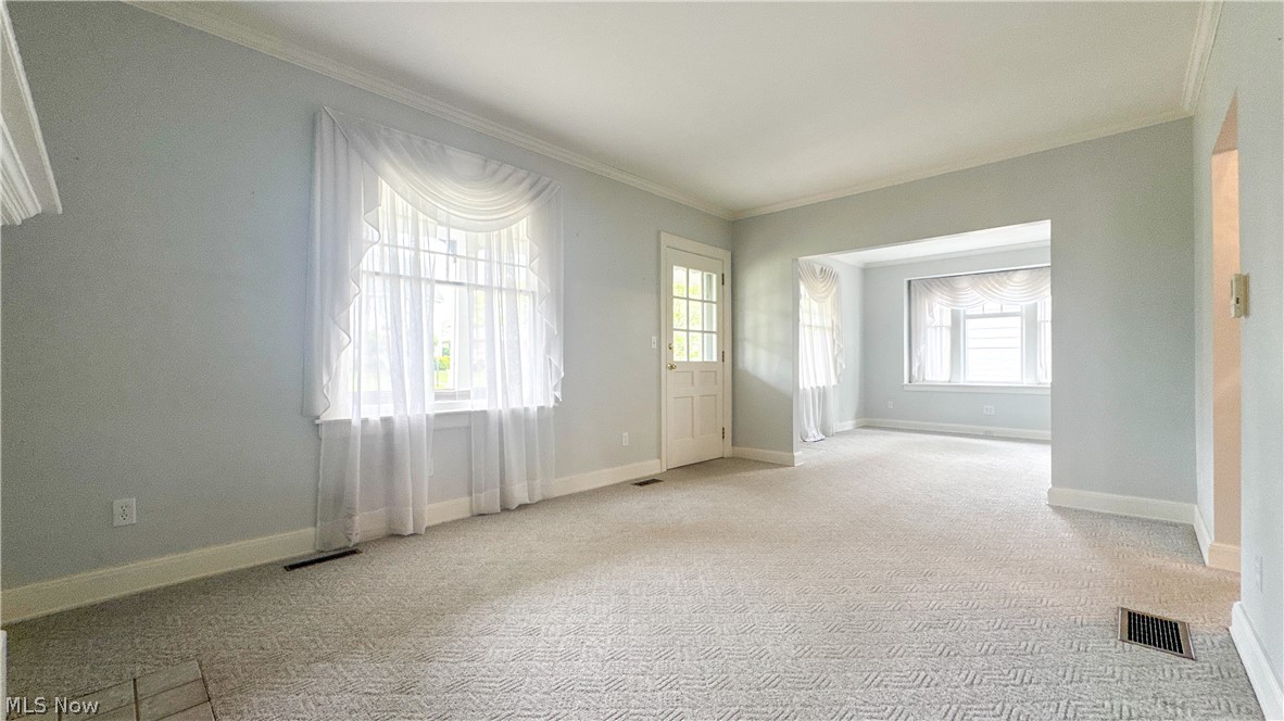 1923 Norwood Boulevard Property Photo 11