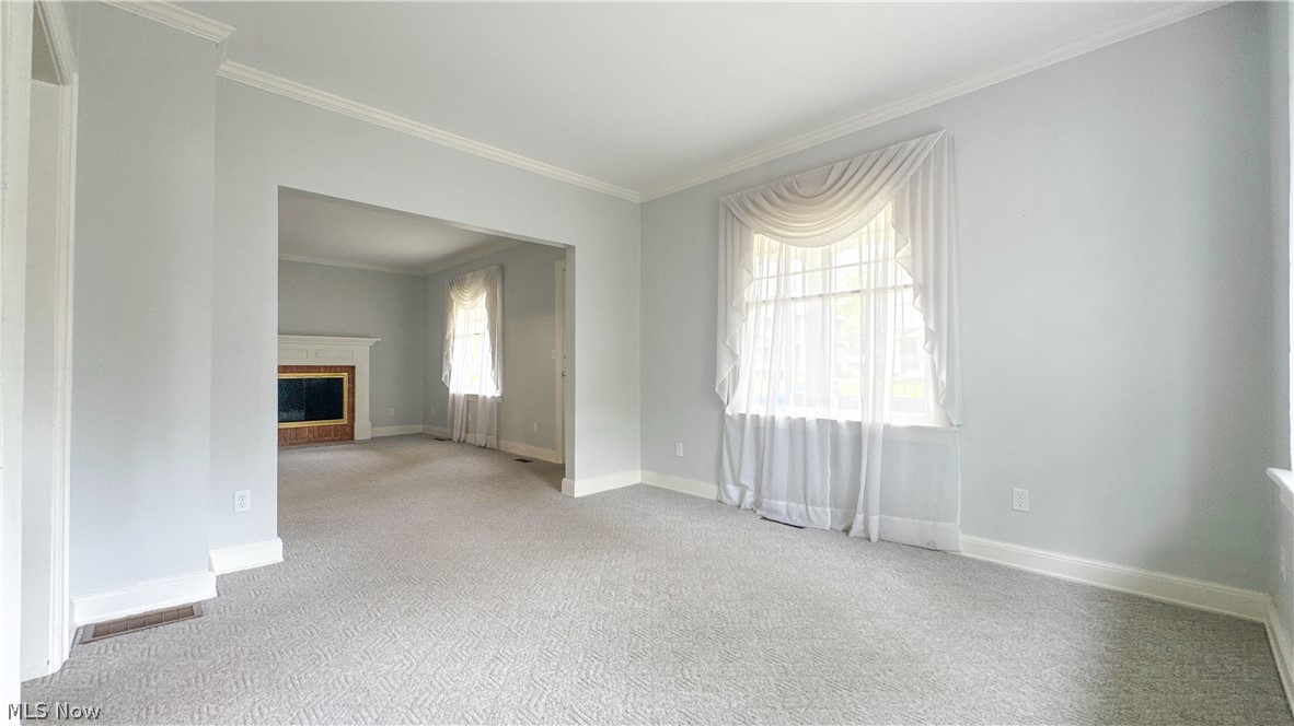 1923 Norwood Boulevard Property Photo 14