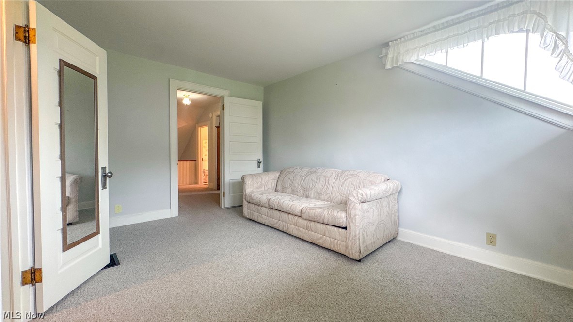 1923 Norwood Boulevard Property Photo 29
