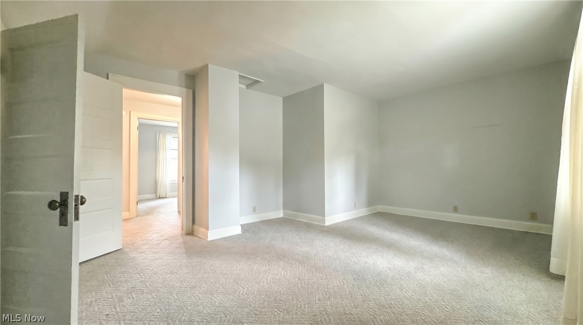 1923 Norwood Boulevard Property Photo 34