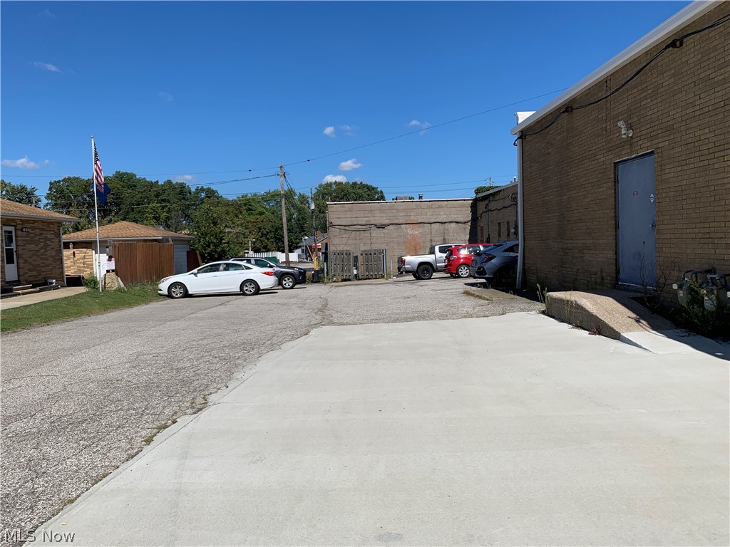 6162 Broadview Road Property Photo 3