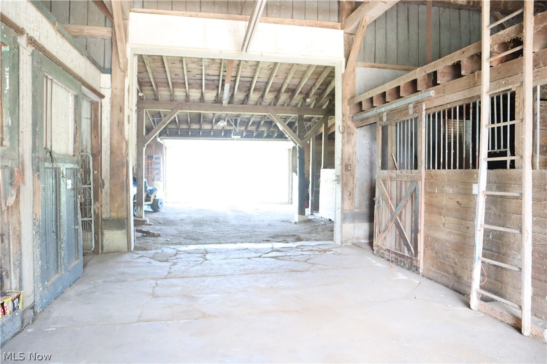 10286 Wilson Mills Road Property Photo 6