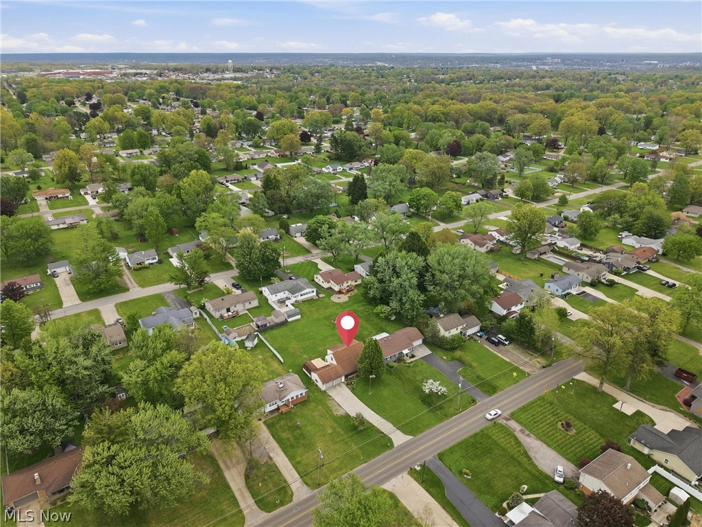 3898 New Road Property Photo 9