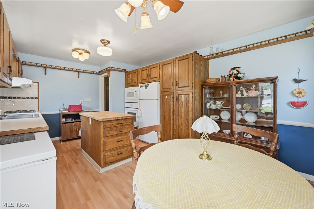 3898 New Road Property Photo 17