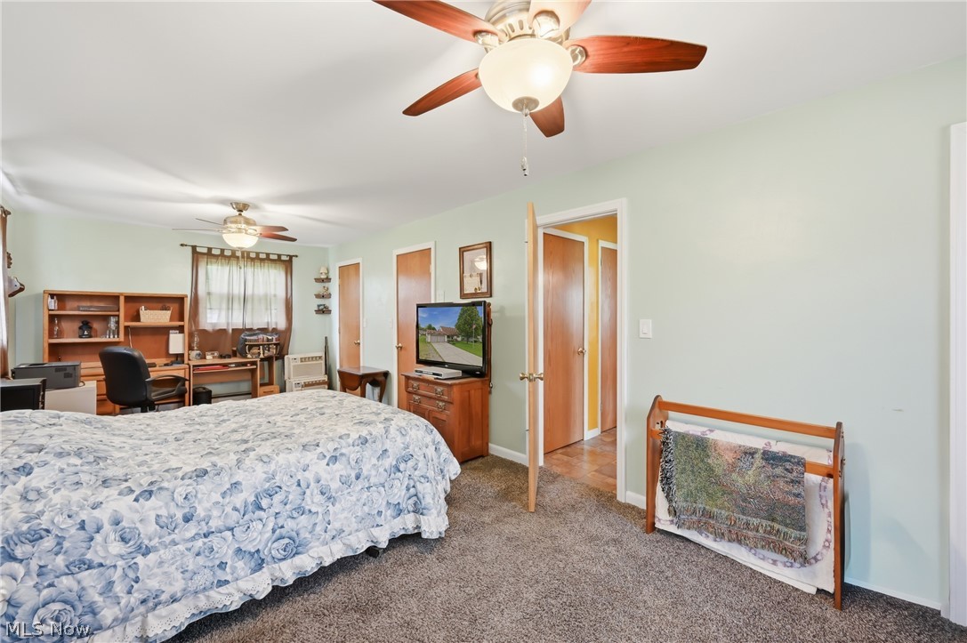 3898 New Road Property Photo 21