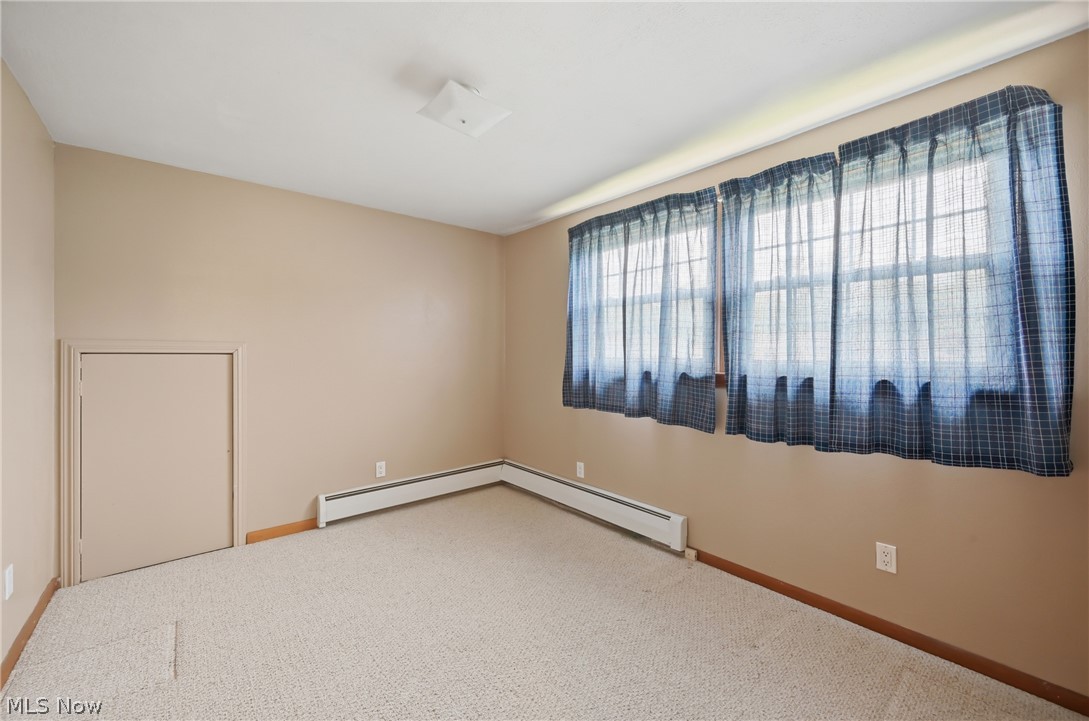 3898 New Road Property Photo 33