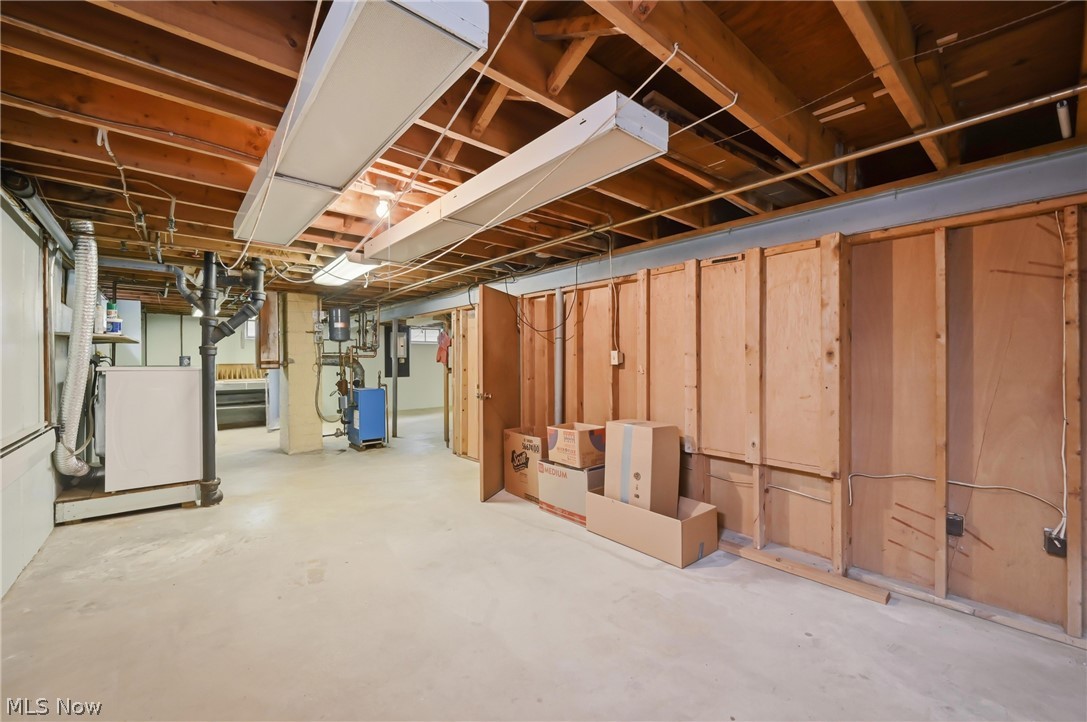 3898 New Road Property Photo 41