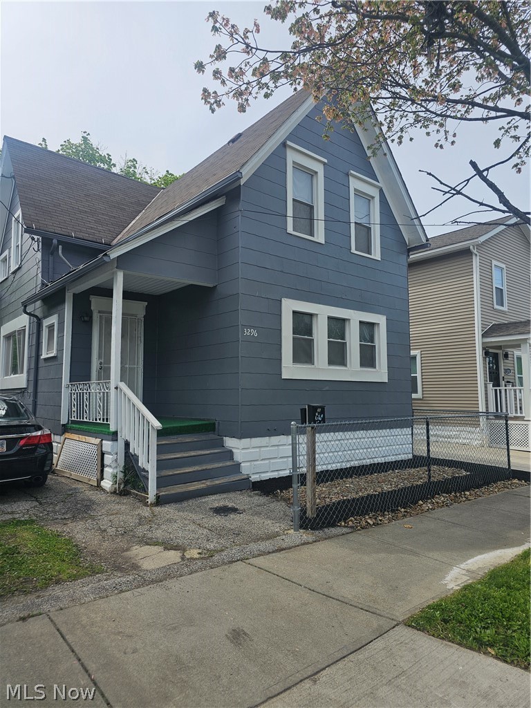 3296 W 44th Street Property Photo 1