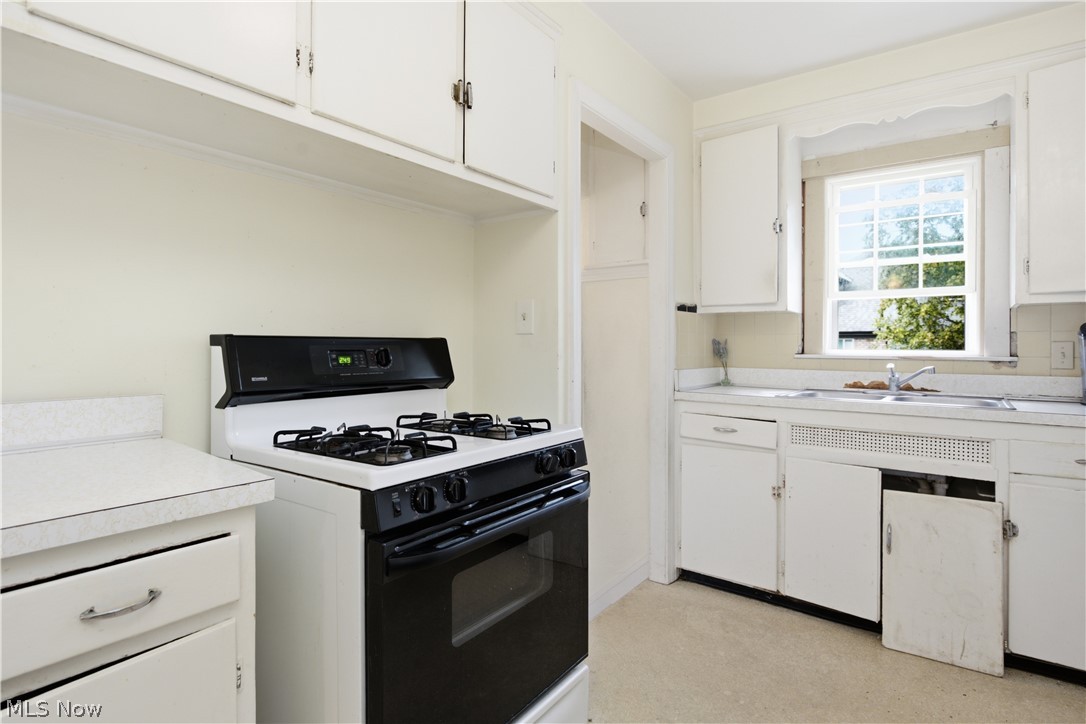 13577 Cedar Road Property Photo 4