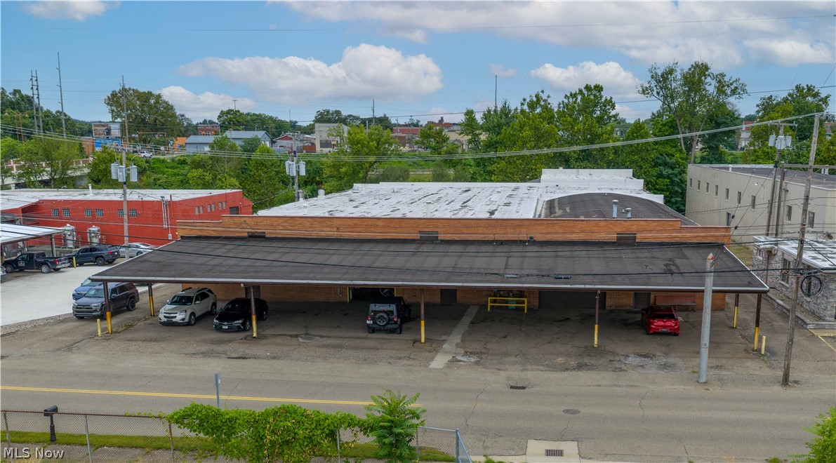 165 W Broadway Street Property Photo 4