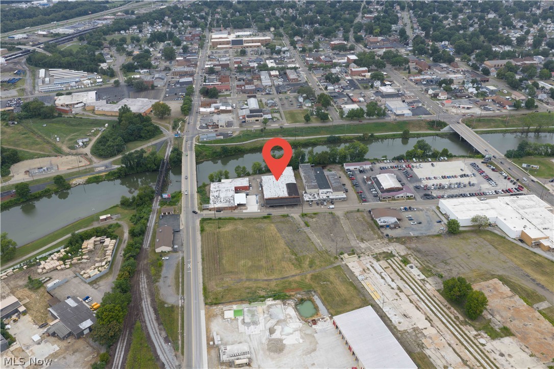 165 W Broadway Street Property Photo 10