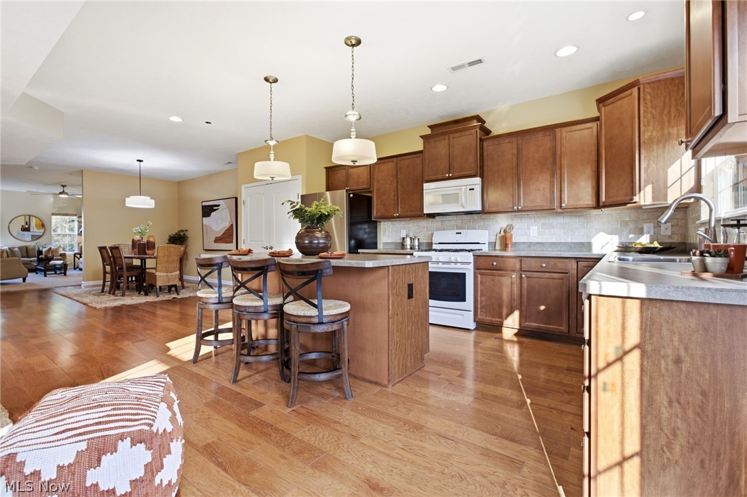 38083 Euclid Avenue Property Photo 8