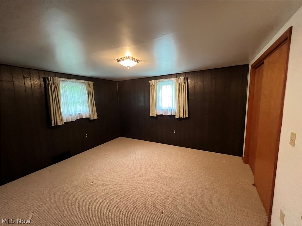 6030 Firestone Road Ne Property Photo 13