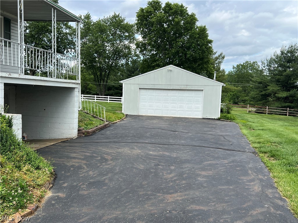 6030 Firestone Road Ne Property Photo 20