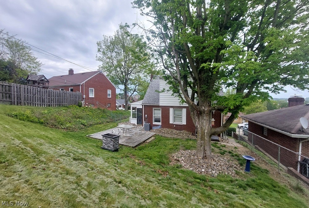 2915 Whitehaven Boulevard Property Photo 14