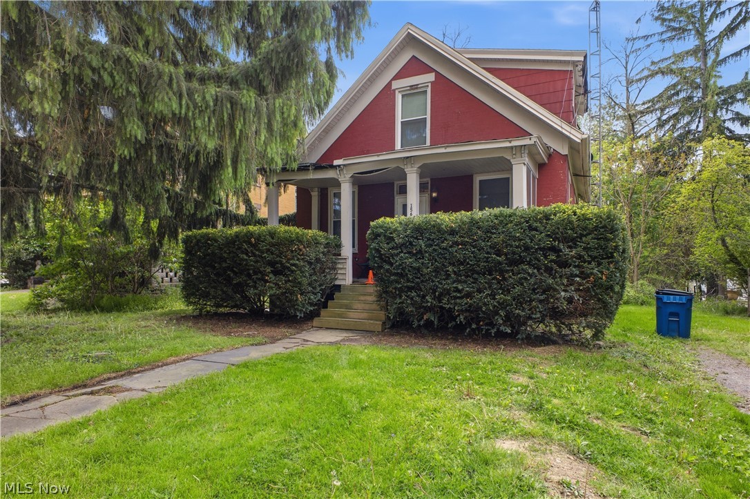 1561 E State Street Property Photo 1