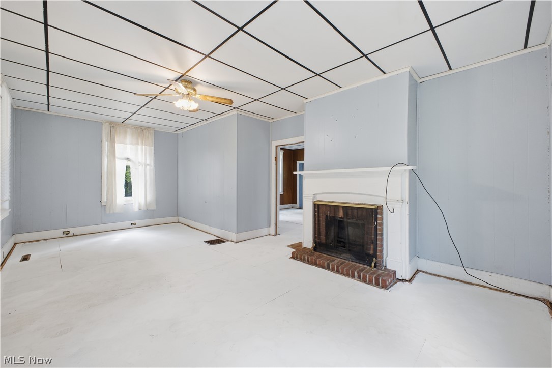 1561 E State Street Property Photo 4
