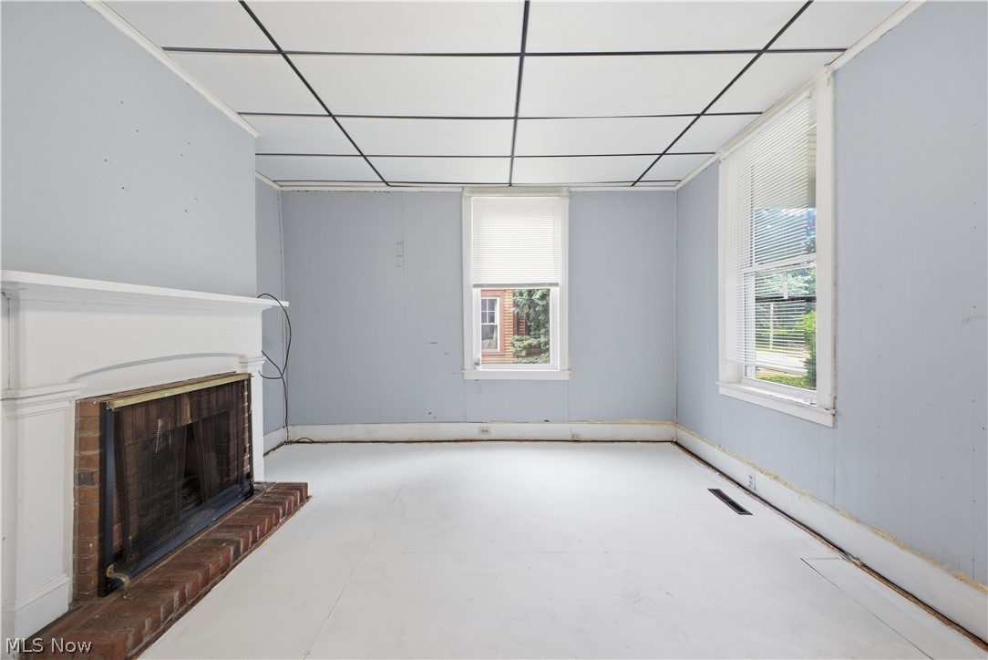 1561 E State Street Property Photo 5