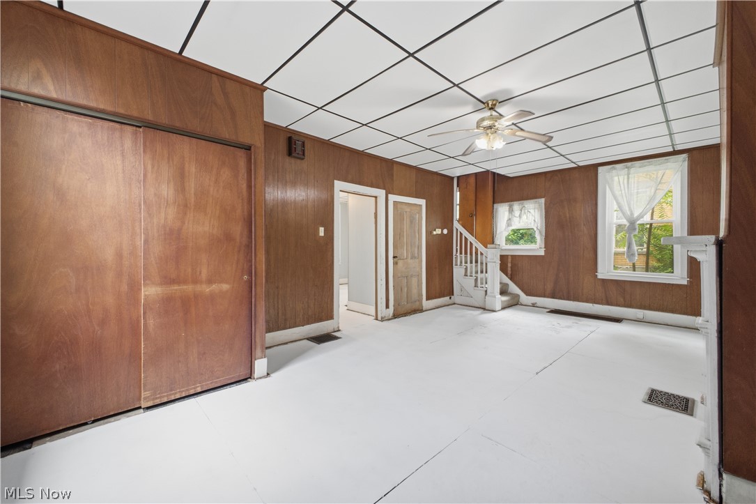 1561 E State Street Property Photo 8
