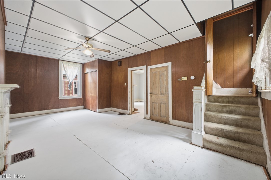 1561 E State Street Property Photo 9