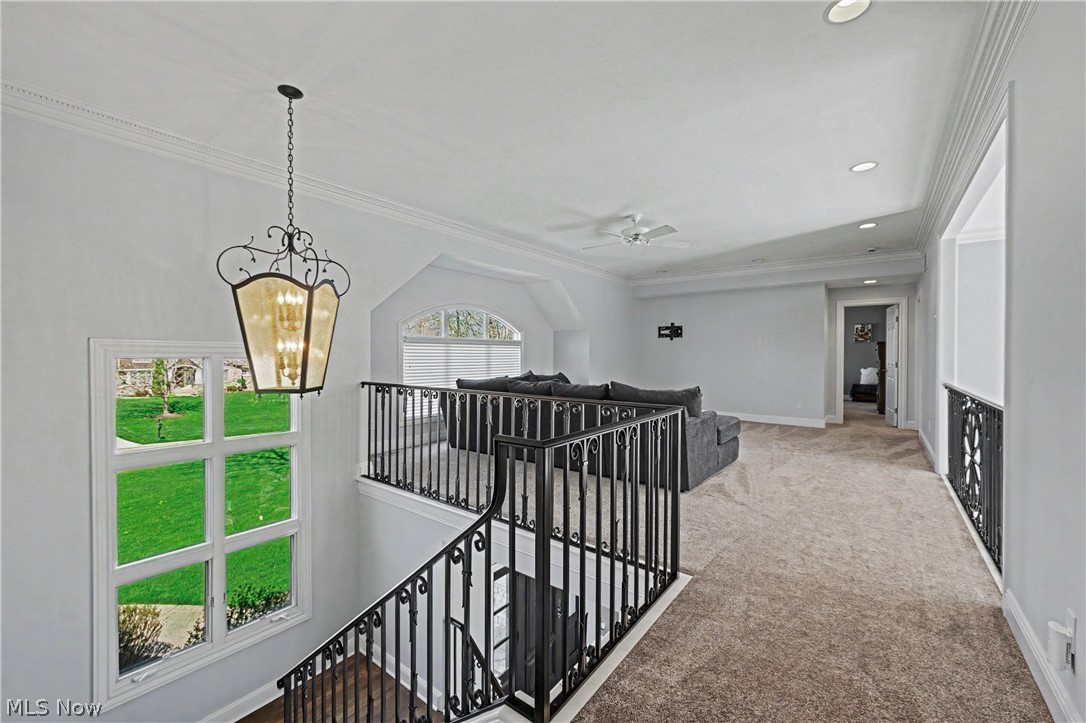 560 Club Drive Property Photo 32