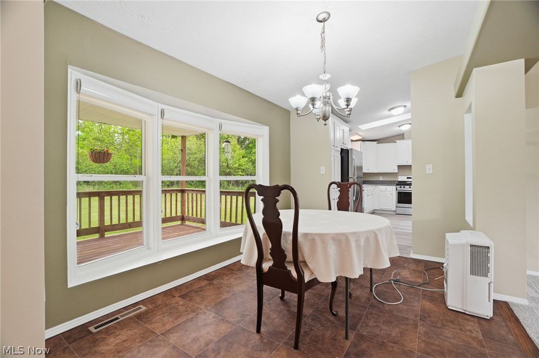 16167 Gar Highway Property Photo 4