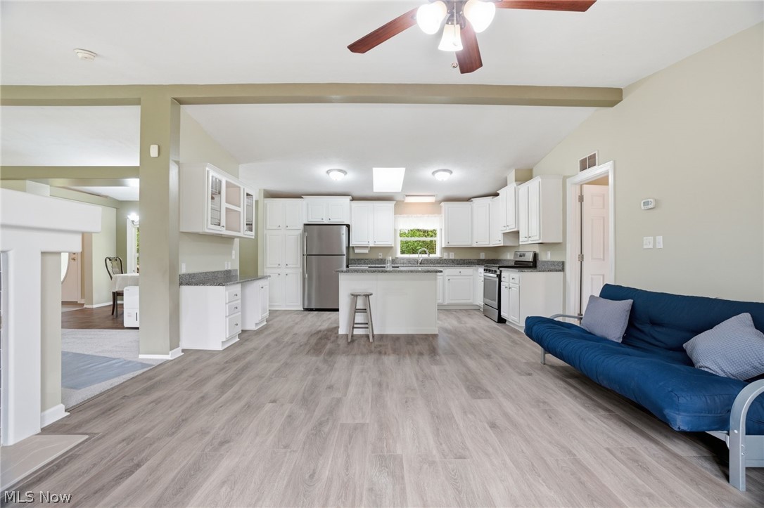 16167 Gar Highway Property Photo 10