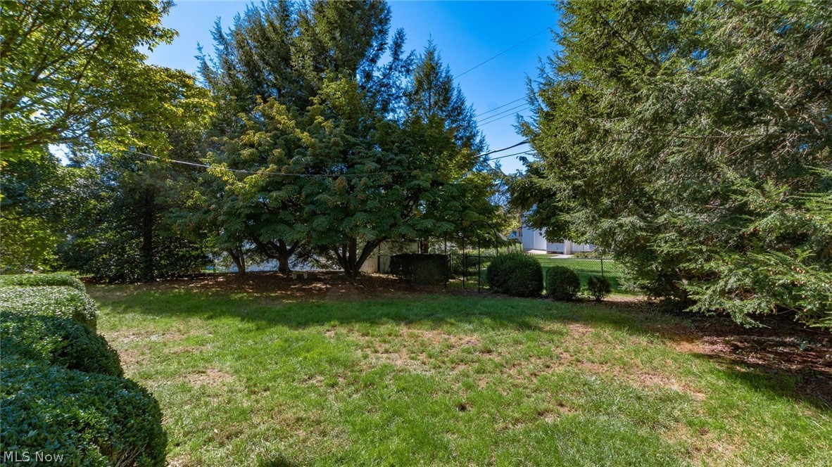 2751 E Ridgewood Circle Property Photo 45