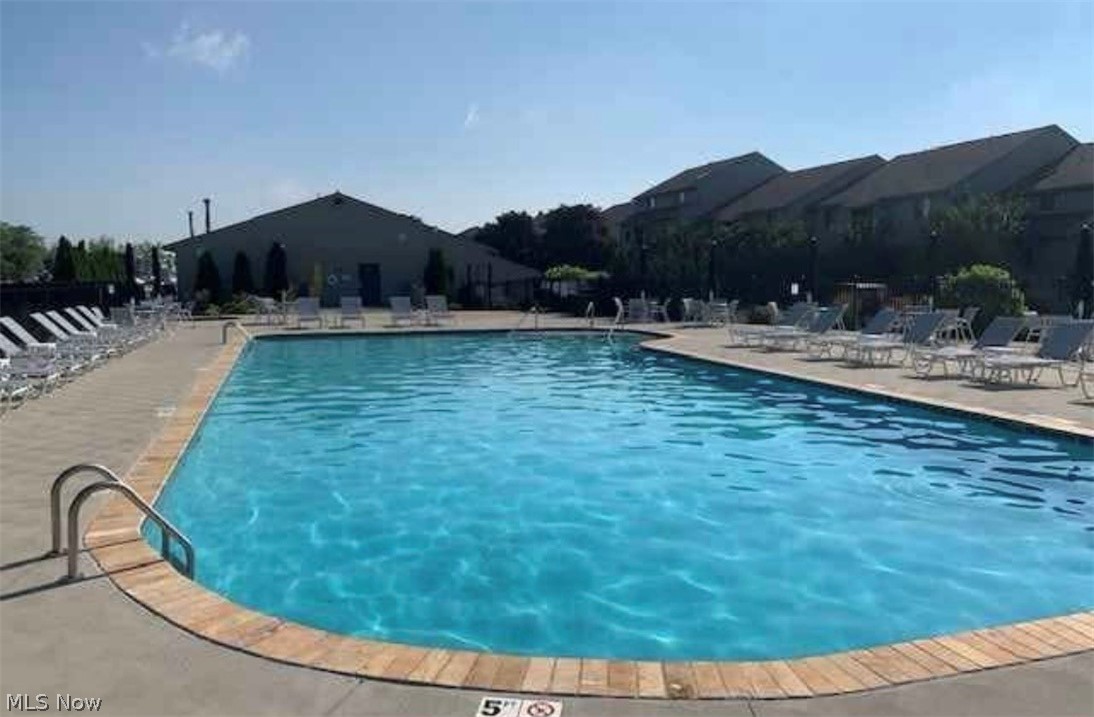 N Windward Property Photo 5