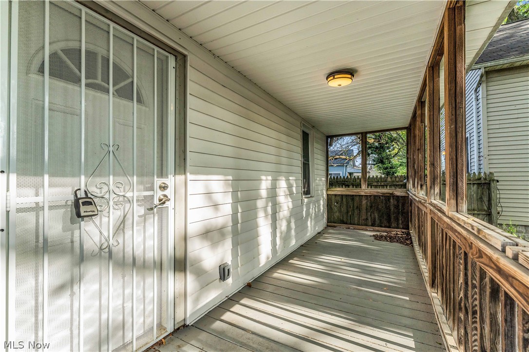 3359 E 65th Street Property Photo 5
