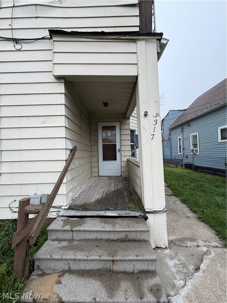3317 W 50th Street Property Photo 41