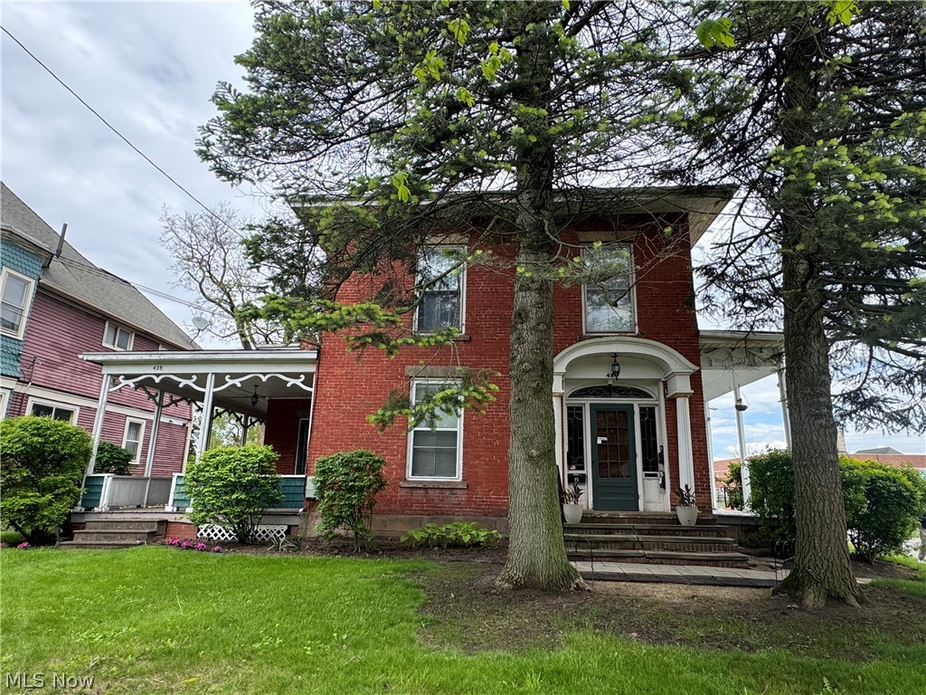 428 West Avenue Property Photo 1
