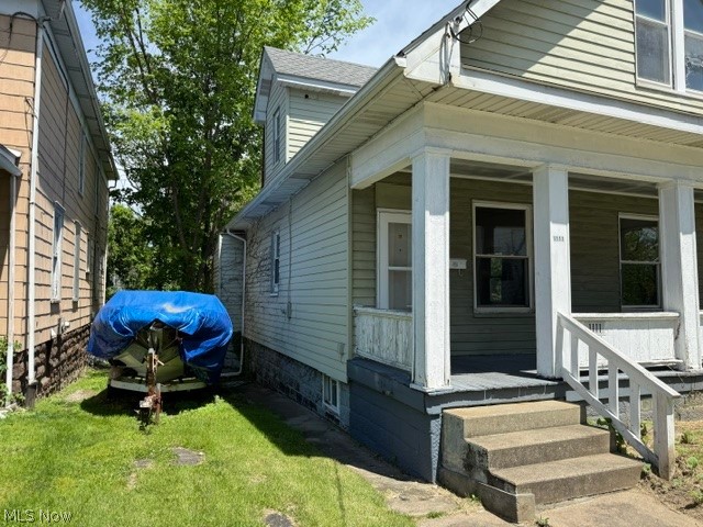 1111 Hillary Square Property Photo 3