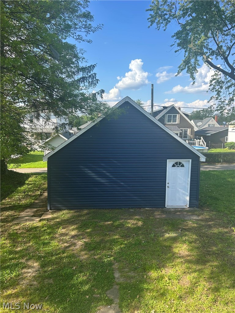 519 Taylor Street Property Photo 3
