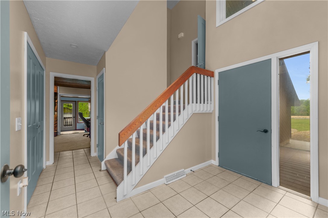 9416 State Route 60 Property Photo 3