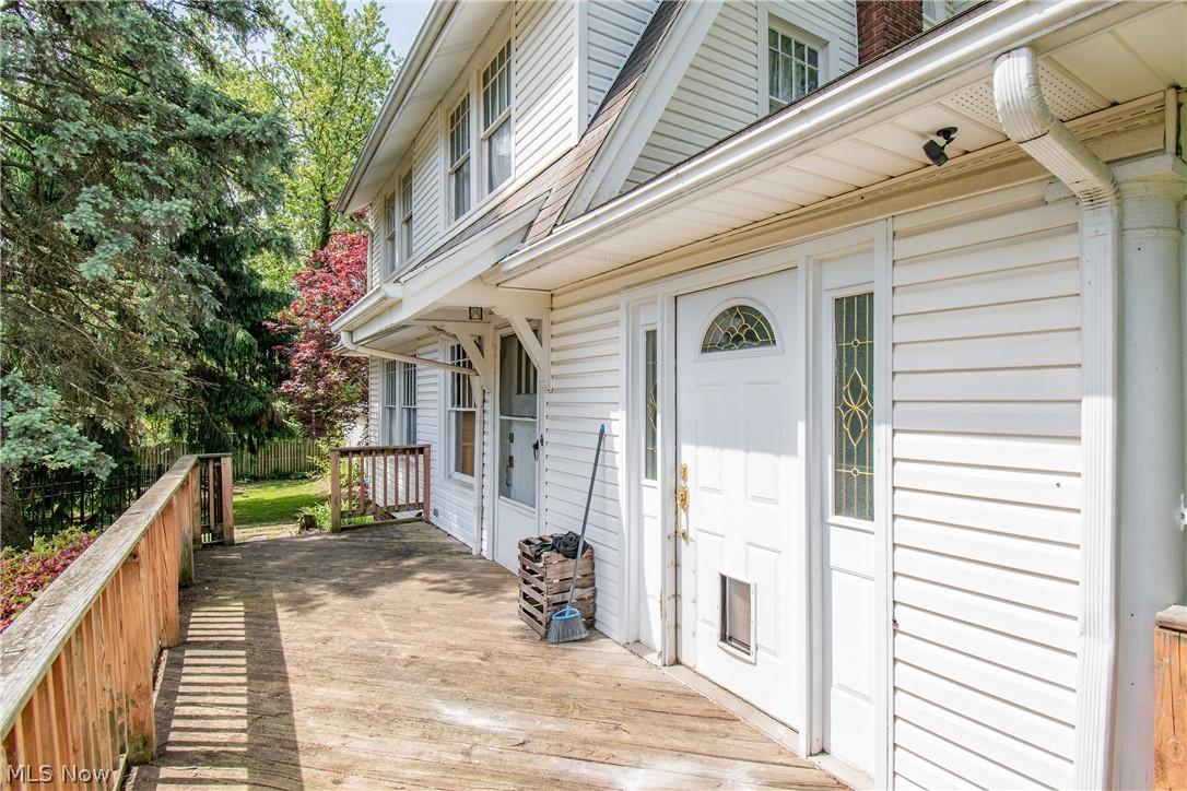 1580 Preston Avenue Property Photo 3