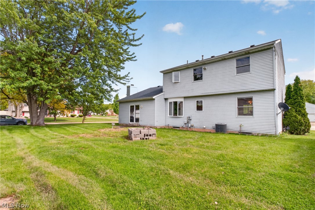 438 Hampton Drive Property Photo 4