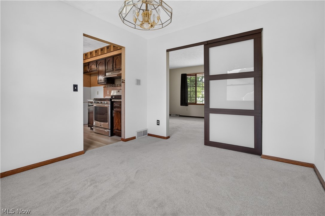 438 Hampton Drive Property Photo 13