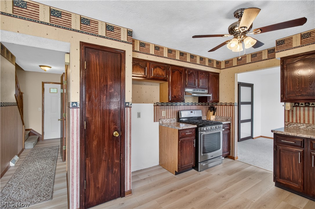 438 Hampton Drive Property Photo 18