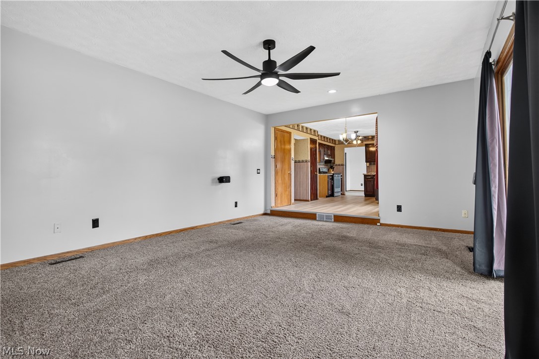 438 Hampton Drive Property Photo 22