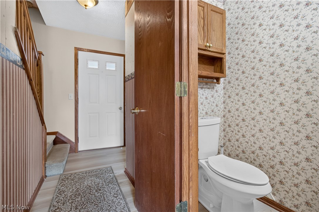438 Hampton Drive Property Photo 23