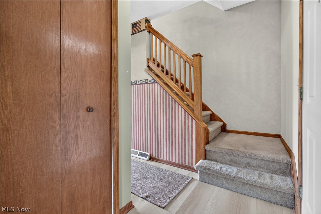438 Hampton Drive Property Photo 25