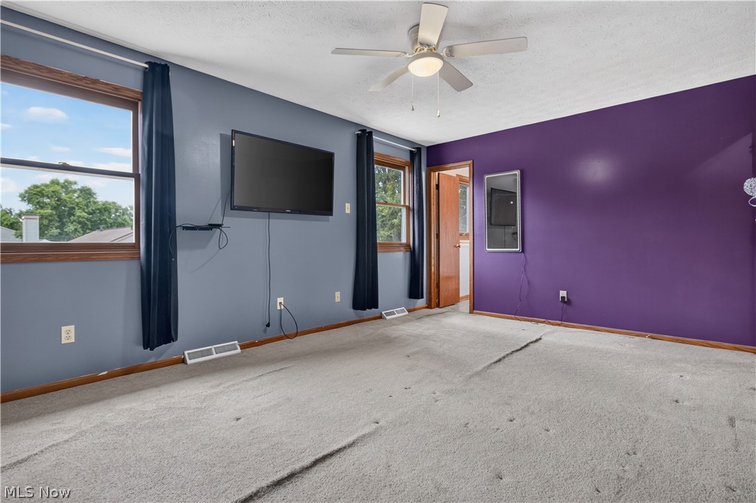 438 Hampton Drive Property Photo 34