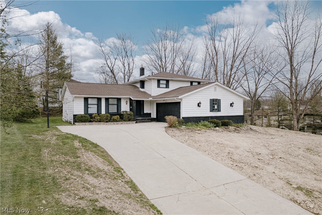 5880 Deepwood Trail Property Photo 1