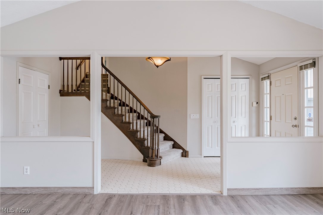 5880 Deepwood Trail Property Photo 8